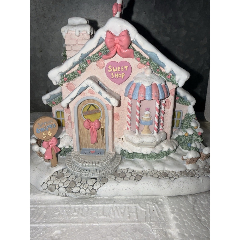 MINT Hawthorne Village Precious Moments Sweet Treats Shoppe (2002)-Complete Set